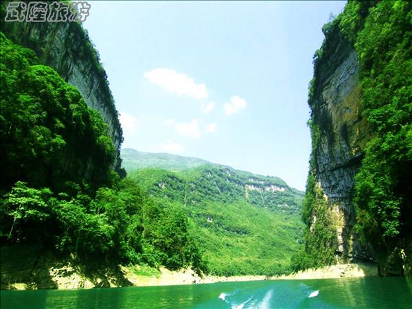 武隆旅游-城墙峰