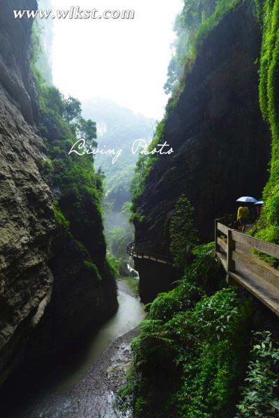 龙水峡地缝