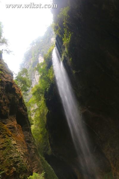 龙水峡地缝