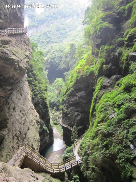 龙水峡地缝