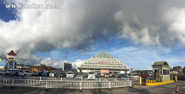 雨后武隆天空漂满“棉花云” 美得一塌糊涂