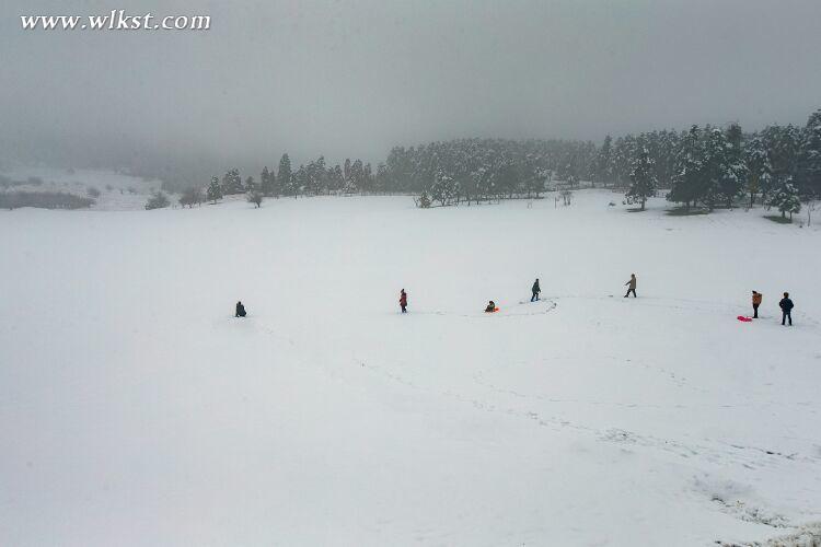 武隆仙女山再降大雪 积雪期即将到来