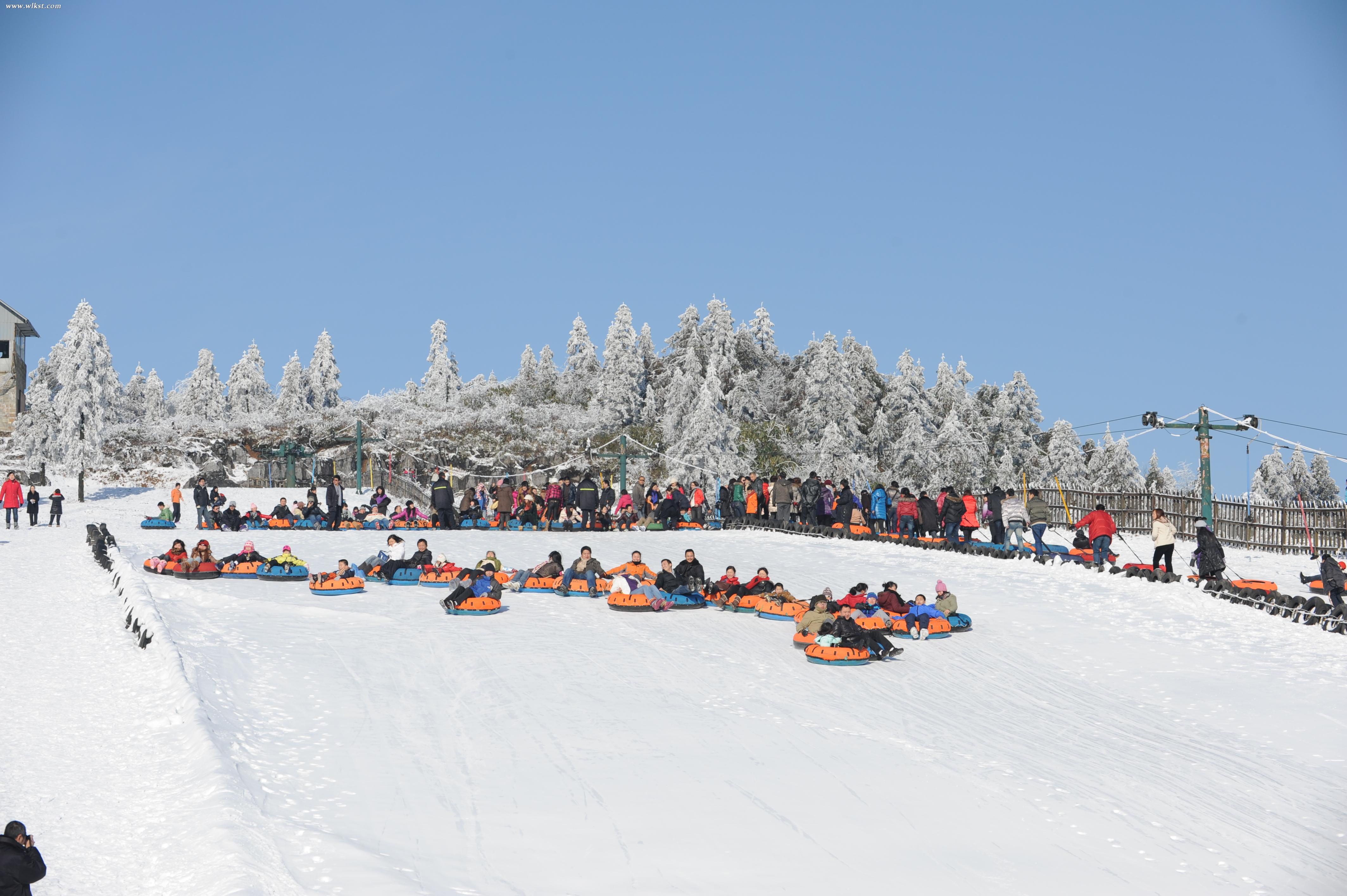 西南地区最大滑雪场