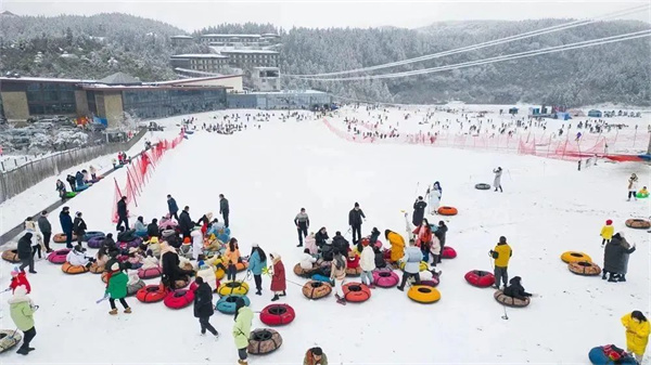 仙女山滑雪场