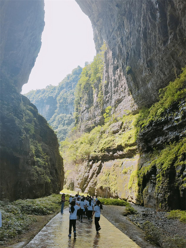 游览天生三桥